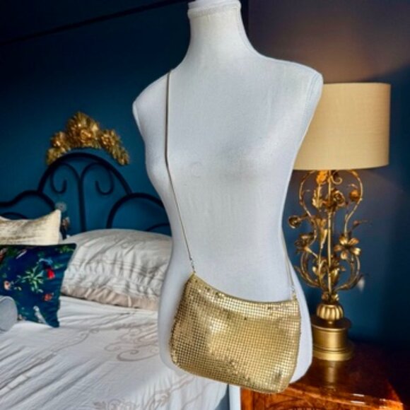 Vintage Gold Chainmail Crossbody Bag - Picture 4 of 12